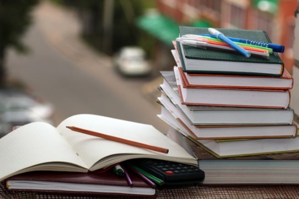 Libri scuola: Sil Confesercenti, situazione insostenibile. Cartolibrerie a rischio chiusura per concorrenza sleale